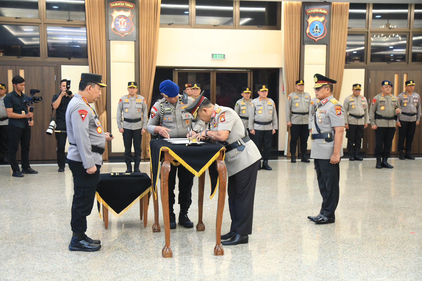 49 Perwira Tinggi Polri Naik Pangkat