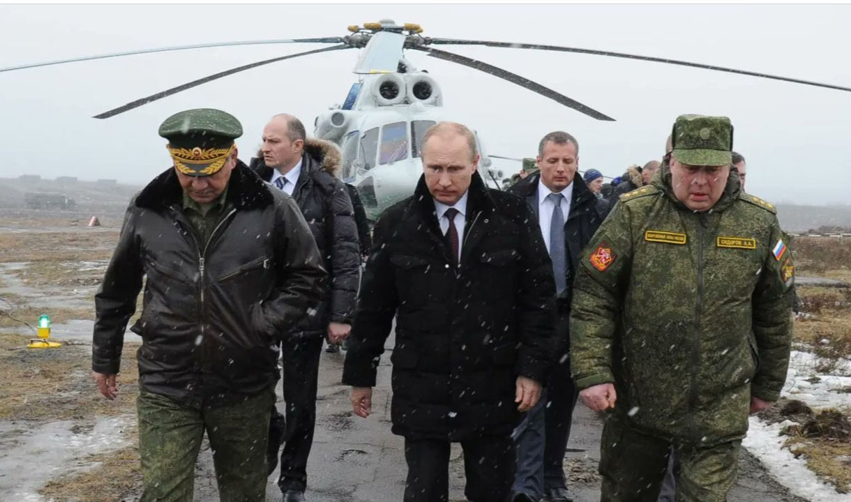 Helikopter Putin Dihujani Serangan Drone
