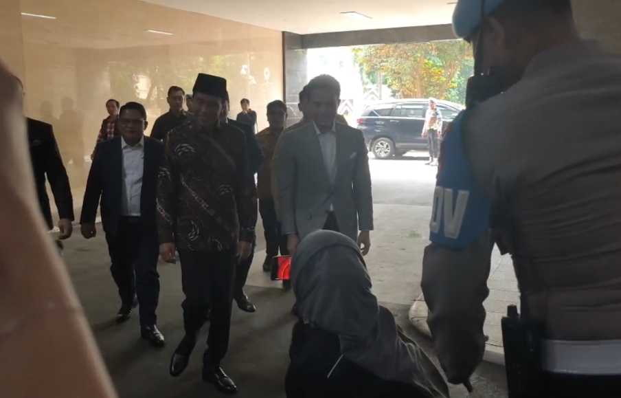 Jokowi Hadiri Pemeriksaan