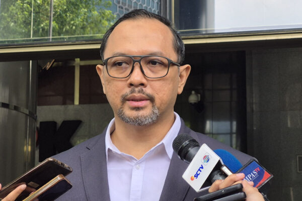 KPK Geledah 16 Titik di Kalimantan Barat, Tiga Tersangka Ditetapkan dalam Kasus Korupsi KPK Geledah 16 Titik