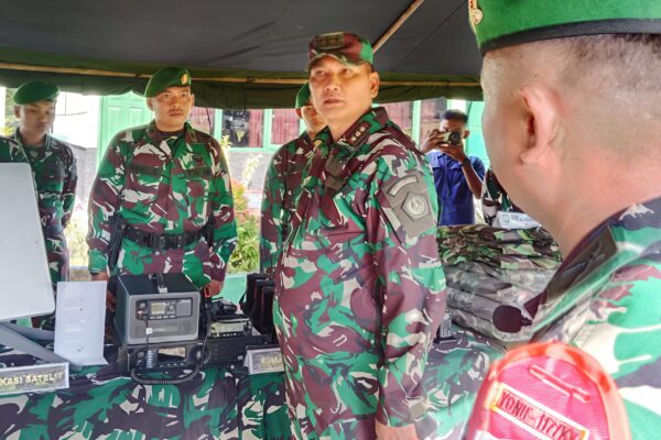 Mabes TNI Batalkan Mutasi Letjen Kunto Arief, Tak Ada Kaitannya dengan Try Sutrisno Mabes TNI Batalkan Mutasi
